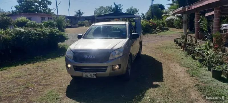 Isuzu D-Max - Rakiraki
