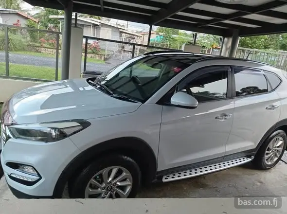 Hyundai Tucson - Nadera, Suva