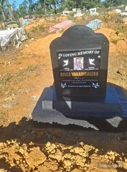 We make monuments on to the prison standard. We ma