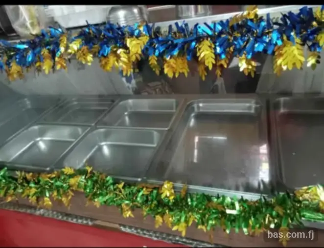 6 feet Food Warmer With trays