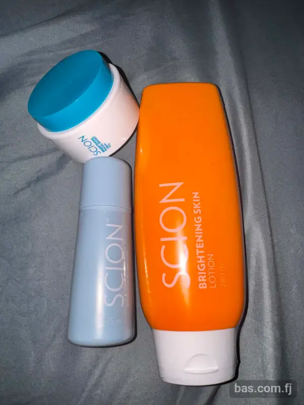 Brightening SET - Scion 1. FACIAL BOOST CREAM Mai