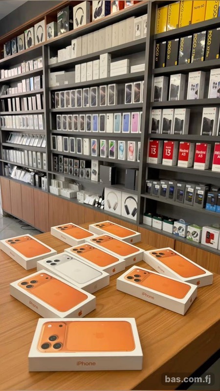 Apple iPhone 17 Pro Max FACTORY UNLOCKED 256GB Cosmic Orange - New Just Box Open.